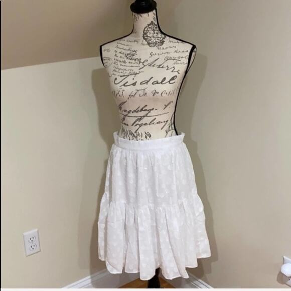 Ann Taylor White Flower Clip Full Skirt - Picture 4 of 8